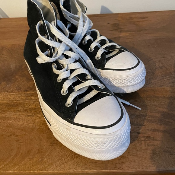 Converse Shoes - Platform Converse
